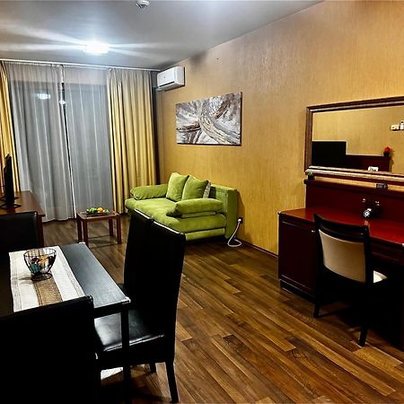 Silver Marina Apartment-Orzoett Melygarazs Балатонфюред Экстерьер фото